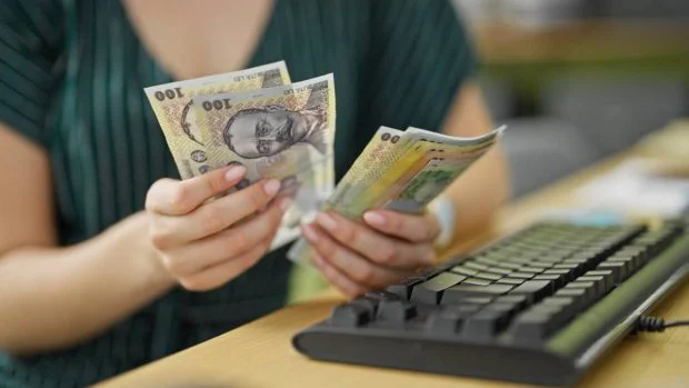 8,5 milioane de rom&acirc;ni dețin 227,5 miliarde de lei, la pensiile private Pilon 2. Sunt creșteri cu 37% față de aceeași dată din 2025