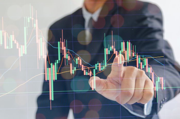 Acţiunile Romgaz şi OMV Petrom, vedetele şedinţei de marţi de la Bursa de Valori, cu lichiditate cumulată de peste 50 mil. lei şi creşteri de 7% şi 4%. &bdquo;Intrarea &icirc;n linie dreaptă a proiectului Neptun Deep, principalul declanşator al evoluţiilor&rdquo;