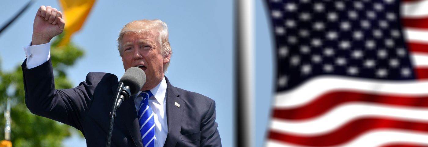 AFP: Trump renunţă la planul de impunere a taxei de 20% navelor care traversează Str&acirc;mtoarea Ormuz