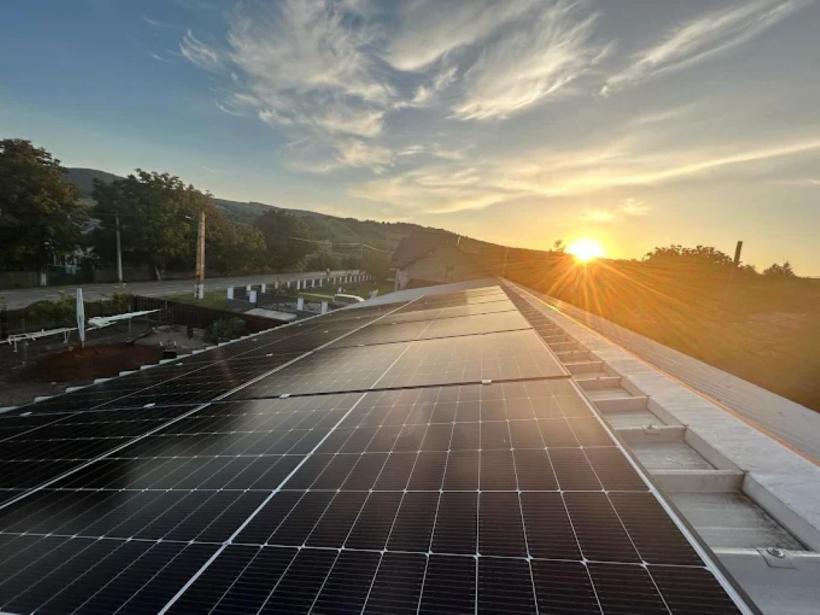 Ai panouri solare? Noua lege a prosumatorilor schimbă radical regulile