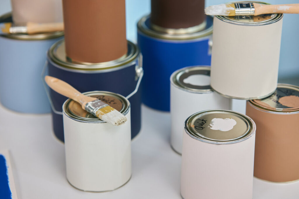 AkzoNobel, cu fabrică prezentă și &icirc;n Rom&acirc;nia, a refuzat o altă ofertă din partea Nippon Paint &icirc;n ceea ce privește preluarea diviziei Decorative Paints