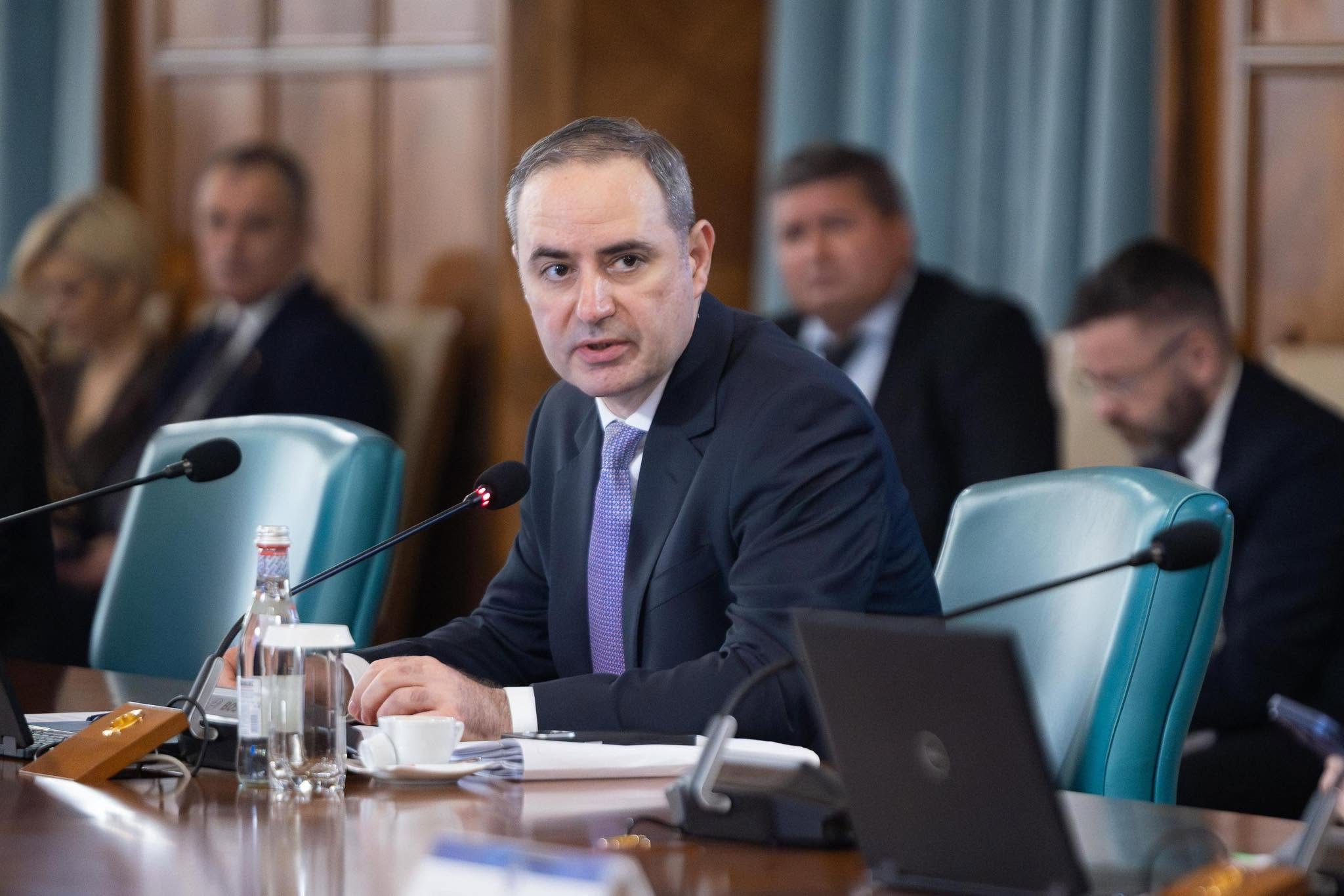 Alexandru Nazare: &bdquo;Companiile care se listează la bursă vor putea deduce suplimentar 50% din cheltuielile aferente procesului&rdquo;