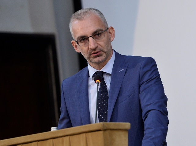 Alexandru Păunescu, director al Direcţiei juridice, BNR: ROBOR, EURIBOR, LIBOR, diferenţe esenţiale