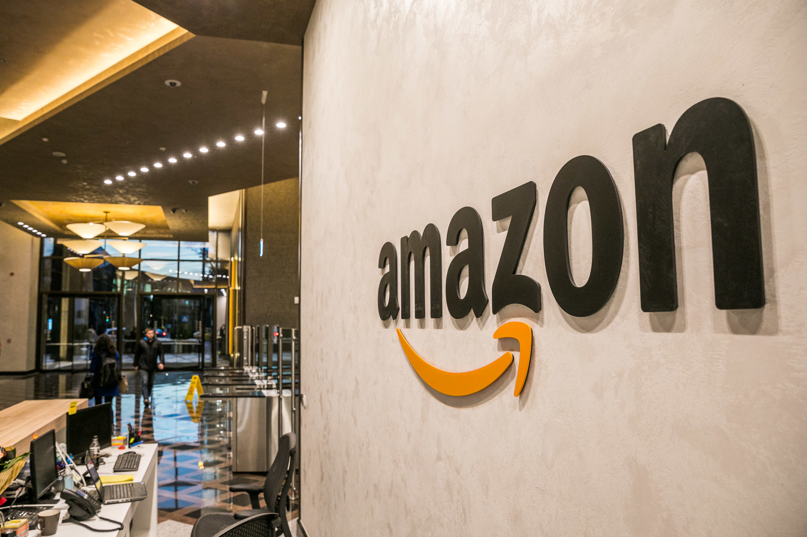 Amazon va &icirc;mprumuta peste 25 miliarde de dolari printr-o emisiune de obligațiuni pentru a finanța investiții &icirc;n inteligența artificială