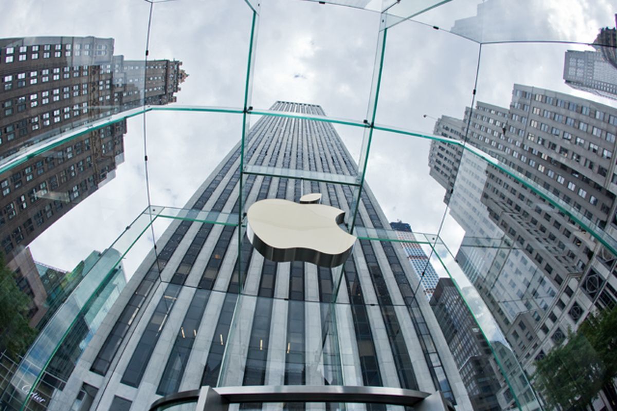 Apple dă &icirc;n judecată OpenAI