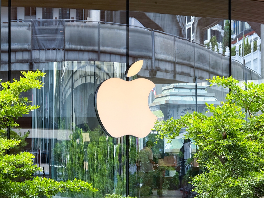Apple depăşeşte Nvidia şi devine din nou cea mai valoroasă companie din lume, &icirc;n ultima săptăm&acirc;nă de mandat a lui Tim Cook
