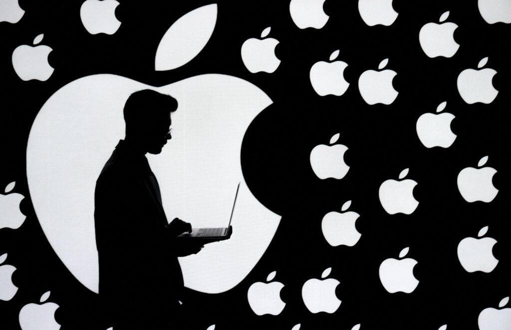 Apple detronează Nvidia și rec&acirc;știgă titlul de cea mai valoroasă companie din lume