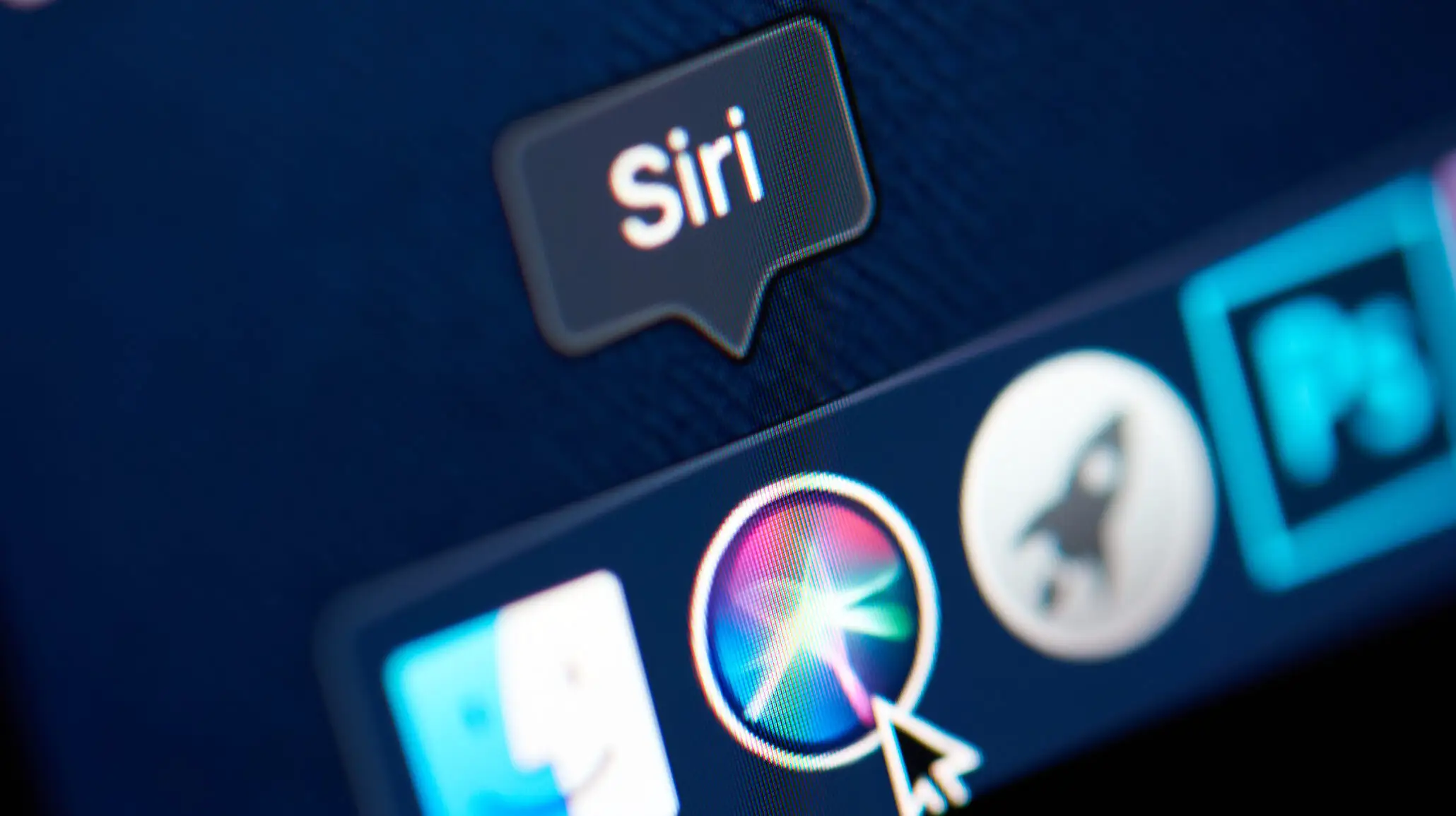 Apple intră &icirc;ntr-o nouă eră AI cu Siri: ce rol joacă Google &icirc;n această schimbare majoră
