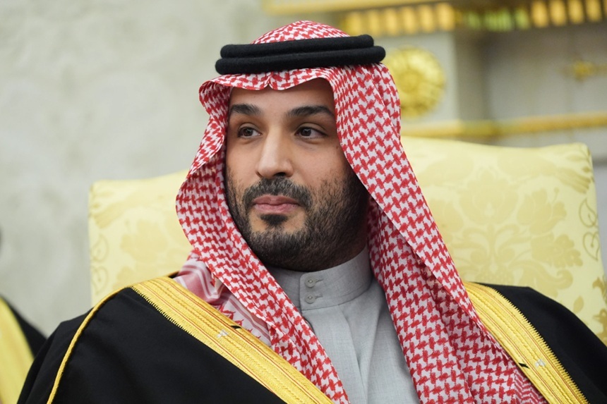 Arabia Saudită cere Irakului să oprească atacuri cu dronă desfăşurate de pe teritoriul irakian de către grupări armate susţinute de Iran, după ce rebelii huthi din Yemen revendică atacuri cu dronă &icirc;mpotriva unor instalaţii petroliere saudite