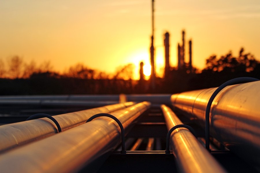 Arabia Saudită vrea să reducă dependența de Str&acirc;mtoarea Ormuz și are &icirc;n plan extinderea conductei petroliere către Marea Roşie