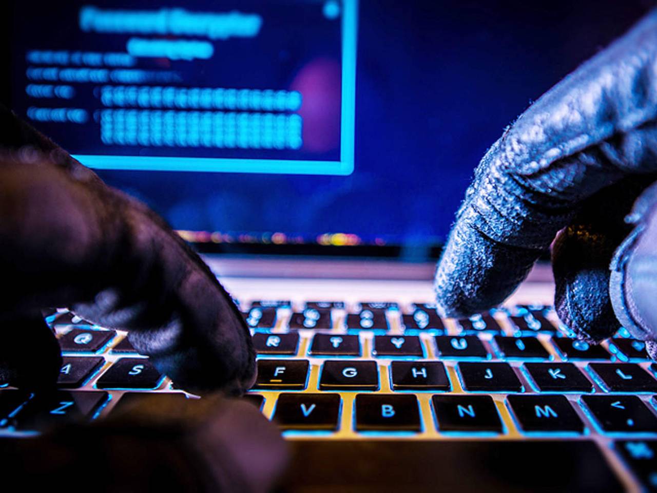 Avertisment al agențiilor de securitate: Hackerii ruși au vizat experți americani din domeniul nuclear și al apărării