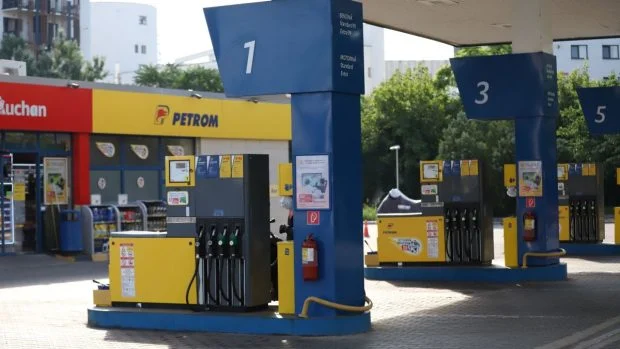 Benzina s-a scumpit luni, 20 iulie 2026. C&acirc;t costă un litru de benzină și motorină &icirc;n București, Iași, Cluj-Napoca, Timișoara și Constanța