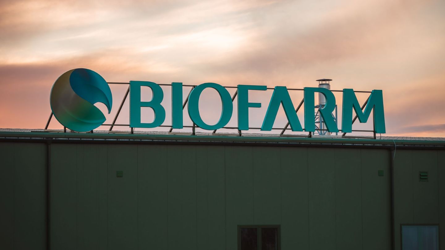 Biofarm intră &icirc;n Grupul Polpharma &icirc;ntr-o tranzacție de 257 milioane euro. Ce urmează pentru producătorul rom&acirc;n de medicamente