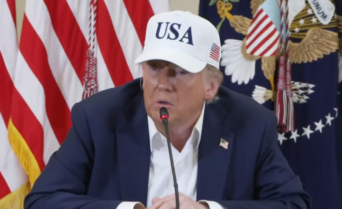 Bitcoinul se apropie de cel mai scăzut nivel de la alegerea lui Trump