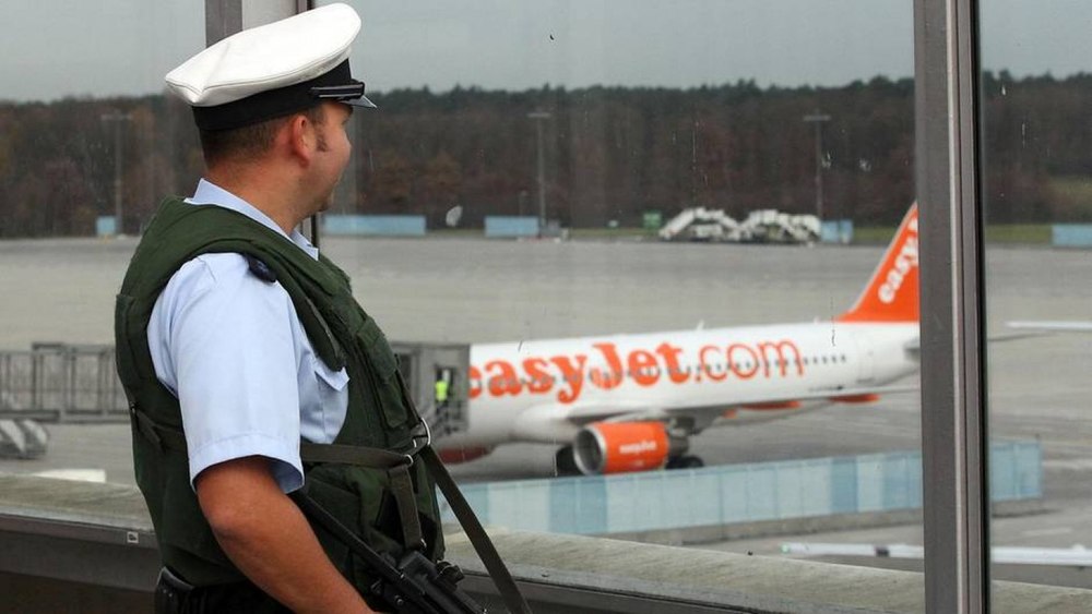 Bombardamentele din Orientul Mijlociu lovesc &icirc;n transportul aerian. Companiile din Europa caută soluții pentru supraviețuire