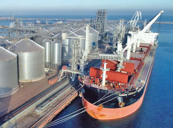Bursă. Operatorul portuar Comvex Constanţa, cu generalul &icirc;n rezervă Dan Drăgoi &icirc;n acţionariat, are o creştere de 45% &icirc;n ultima lună la Bursă. Plus 17% ieri