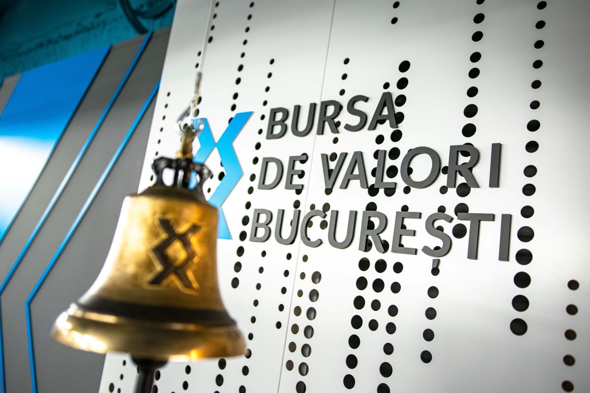 BVB &icirc;nchide pe verde: toți cei nouă indici avansează, iar rulajul depășește 87 de milioane de lei &mdash; pune accent pe amploarea creșterii și pe lichiditate.