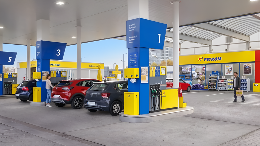 Carburanții s-au scumpit din nou miercuri, 22 iulie / OMV Petrom a crescut prețurile cu 15 bani pe litru