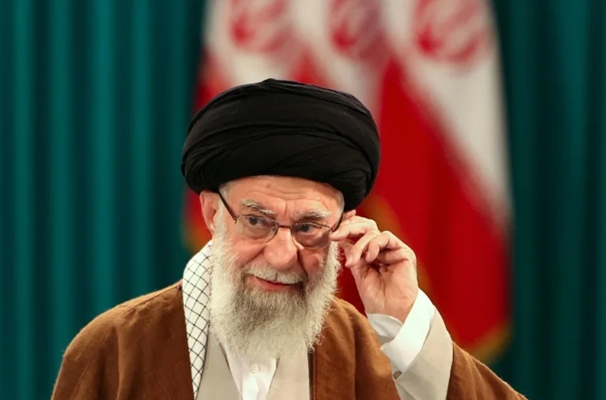 Cel puţin 14 morţi şi 78 de răniţi în Iran, în urma atacurilor SUA de miercuri şi joi, anunţă Guvernul iranian. Legăturile feroviare, suspendate către Mashahd, unde este înhumat Khamenei, o ”umbrire” a funeraliilor, acuză Gardienii Revoluţiei