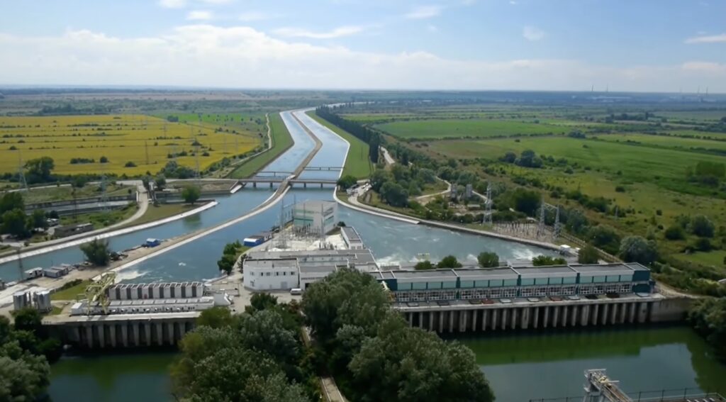 Centrala nucleară Kozlodui din Bulgaria s-ar putea opri din cauza nivelului scăzut al Dunării