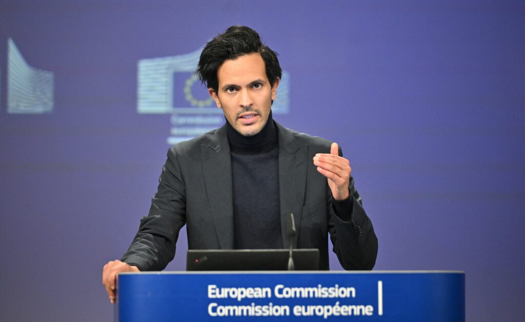 Comisia Europeană &icirc;l convoacă pe &icirc;nsărcinatul cu afaceri al Rusiei după incursiunea dronelor &icirc;n Rom&acirc;nia: &bdquo;Este o escaladare gravă care amenință securitatea cetățenilor UE&rdquo;