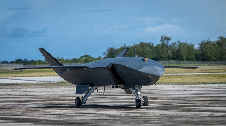 Companiile aerospaţiale accelerează cursa pentru dezvoltarea avioanelor de luptă autonome fără pilot, o piaţă militară de miliarde de dolari