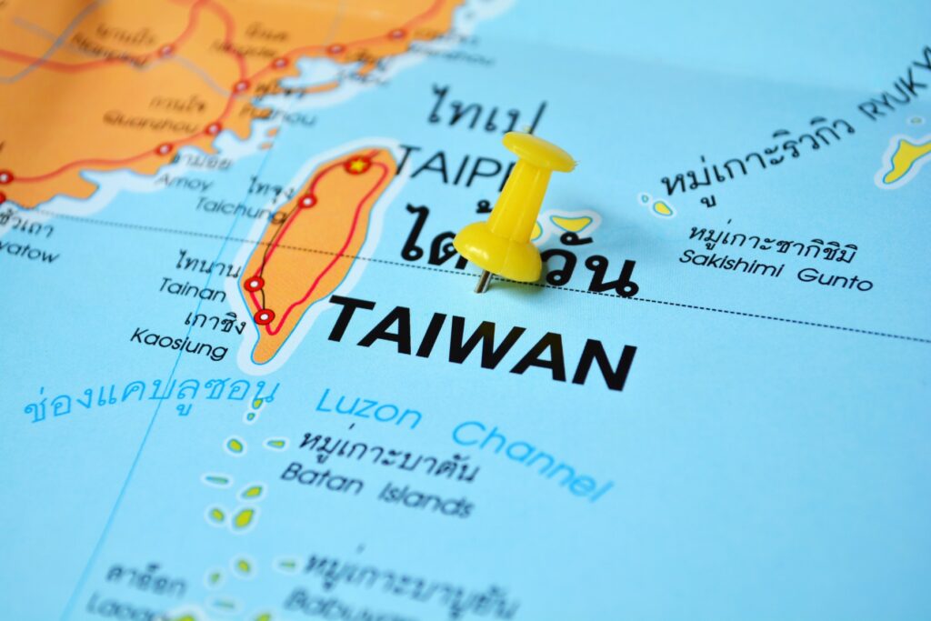 Conflictul &icirc;ntre China şi SUA cu privire la Taiwan riscă să degenereze &icirc;ntr-o escaladare nucleară, arată un studiu al Institutului Internaţional pentru Studii Strategice