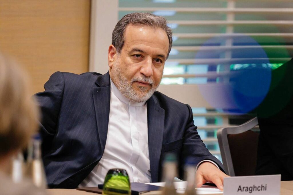 Cum a scăpat cu viață ministrul de Externe al Iranului &icirc;n atacul care l-a ucis pe Ali Khamenei