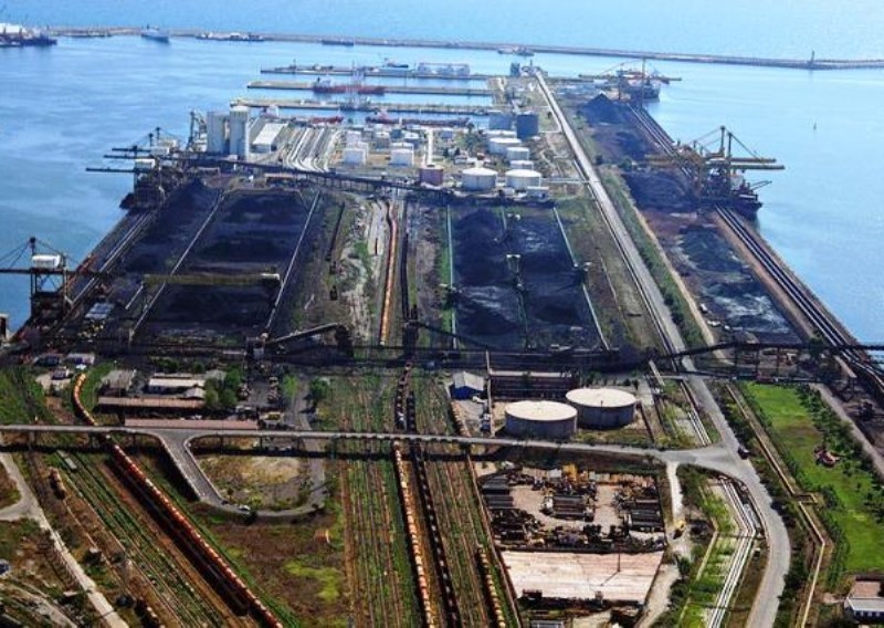 DOCUMENT Scumpire semnificativă a &icirc;ncărcării, descărcării și depozitării de țiței și carburanți la Oil Terminal Constanța. Compania a cerut și trecerea la tarifarea &icirc;n euro