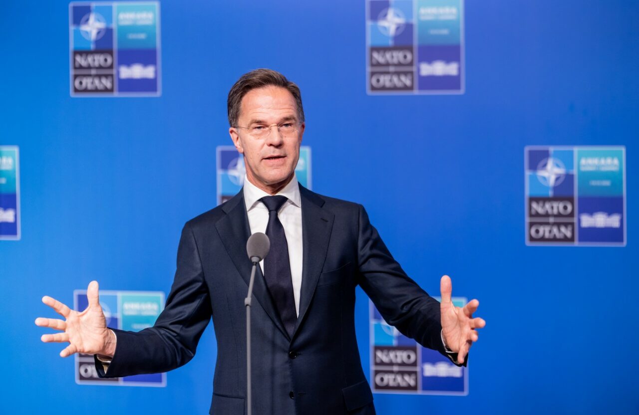 După noile amenințări ale lui Trump, NATO planifică misiuni &icirc;n Atlanticul de Nord și Arctica. Inițiativa la care vor participa 12 membri ai alianței nu include forțele SUA