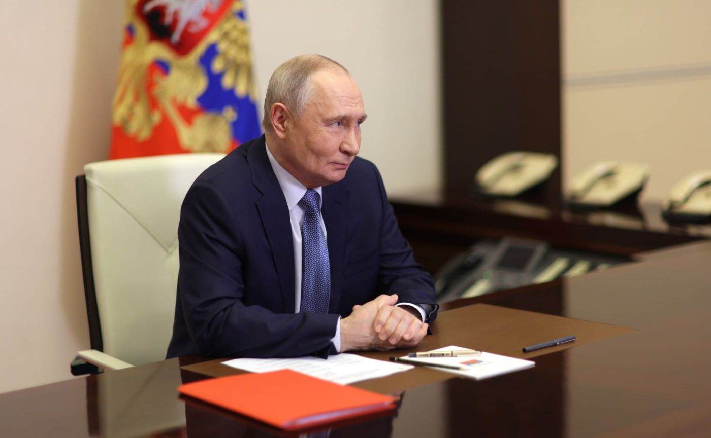EFE: Putin acuză Occidentul că recurge la and &bdquo;metode teroriste and &rdquo; pentru că nu poate &icirc;nvinge Rusia