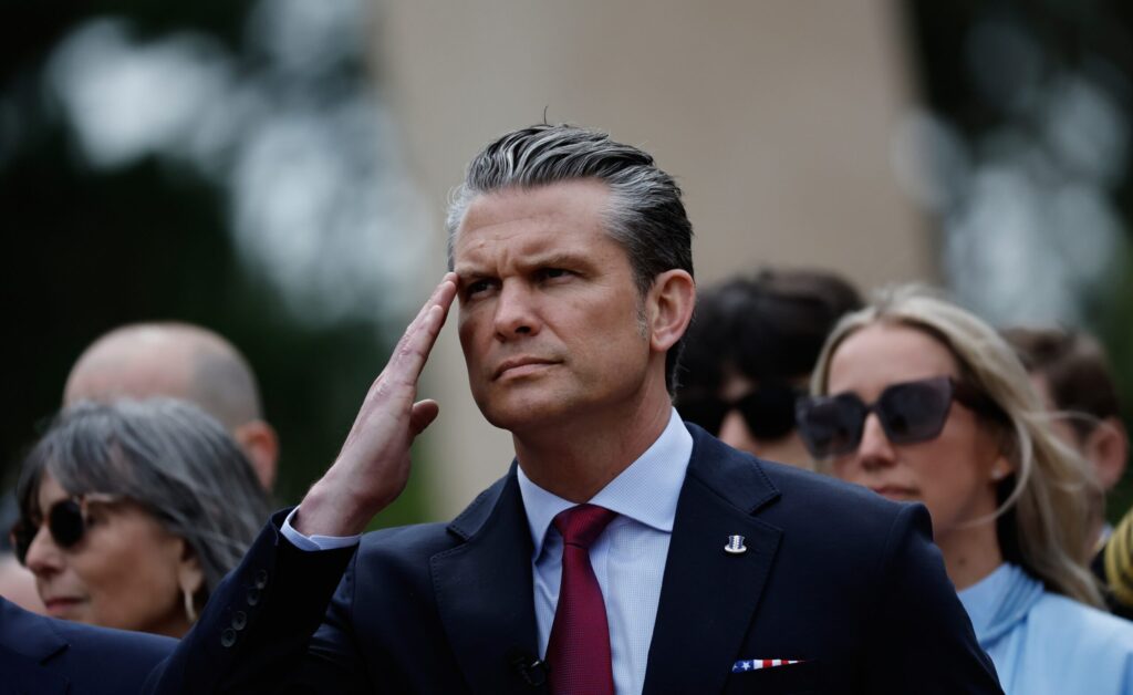Europa este &bdquo;invadată de ideologii periculoase&rdquo;, susține Hegseth, &icirc;ntr-un discurs cu ocazia Zilei Z