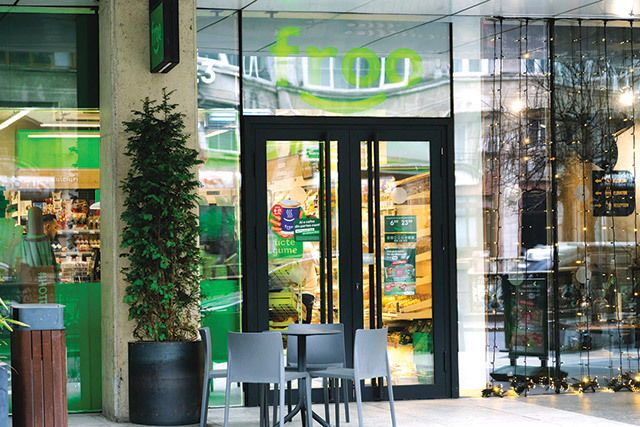 Fondul de investiţii gigantic din umbra mai multor afaceri mari din Rom&acirc;nia: Cum au ajuns americanii de la CVC, cu active de 200 de miliarde de euro sub administrare, să parieze pe retail, sănătate şi wellness &icirc;n Rom&acirc;nia