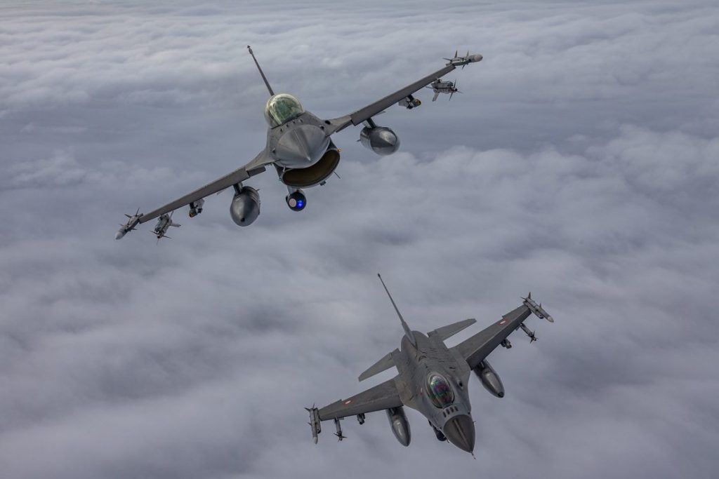 General american: Un F-16 ucrainean a dobor&acirc;t &icirc;n premieră un avion de luptă rusesc &icirc;n confruntare aeriană