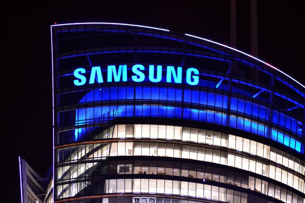 Gigantul sud-coreean Samsung analizează listarea &icirc;n SUA (Bloomberg)