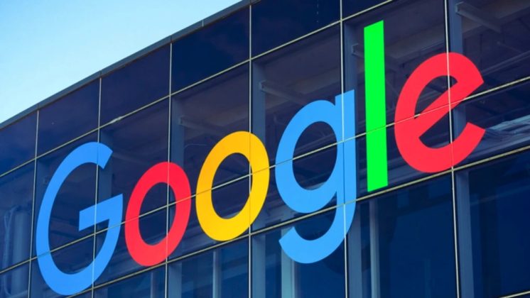 Google introduce etichete AI pentru reclamele care rulează &icirc;n Search, YouTube şi Discover