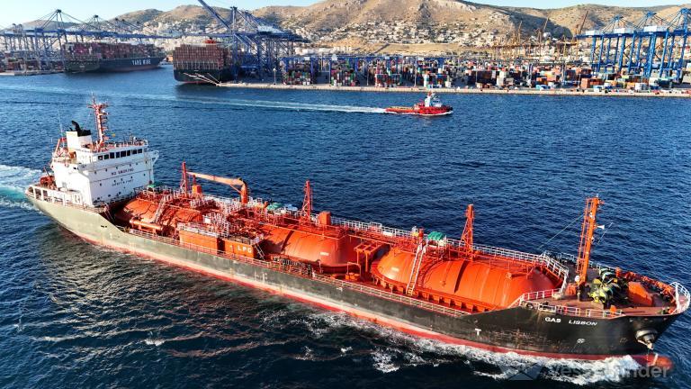 Incidentul cu petrolierul Gas Lisbon nu a afectat operațiunile Oil Terminal, &icirc;nsă primele de asigurare și costurile de transport &icirc;n Marea Neagră au explodat. Produsele - indisponibile pentru Ucraina, fiind destinate acoperirii cererii din Rom&acirc;nia