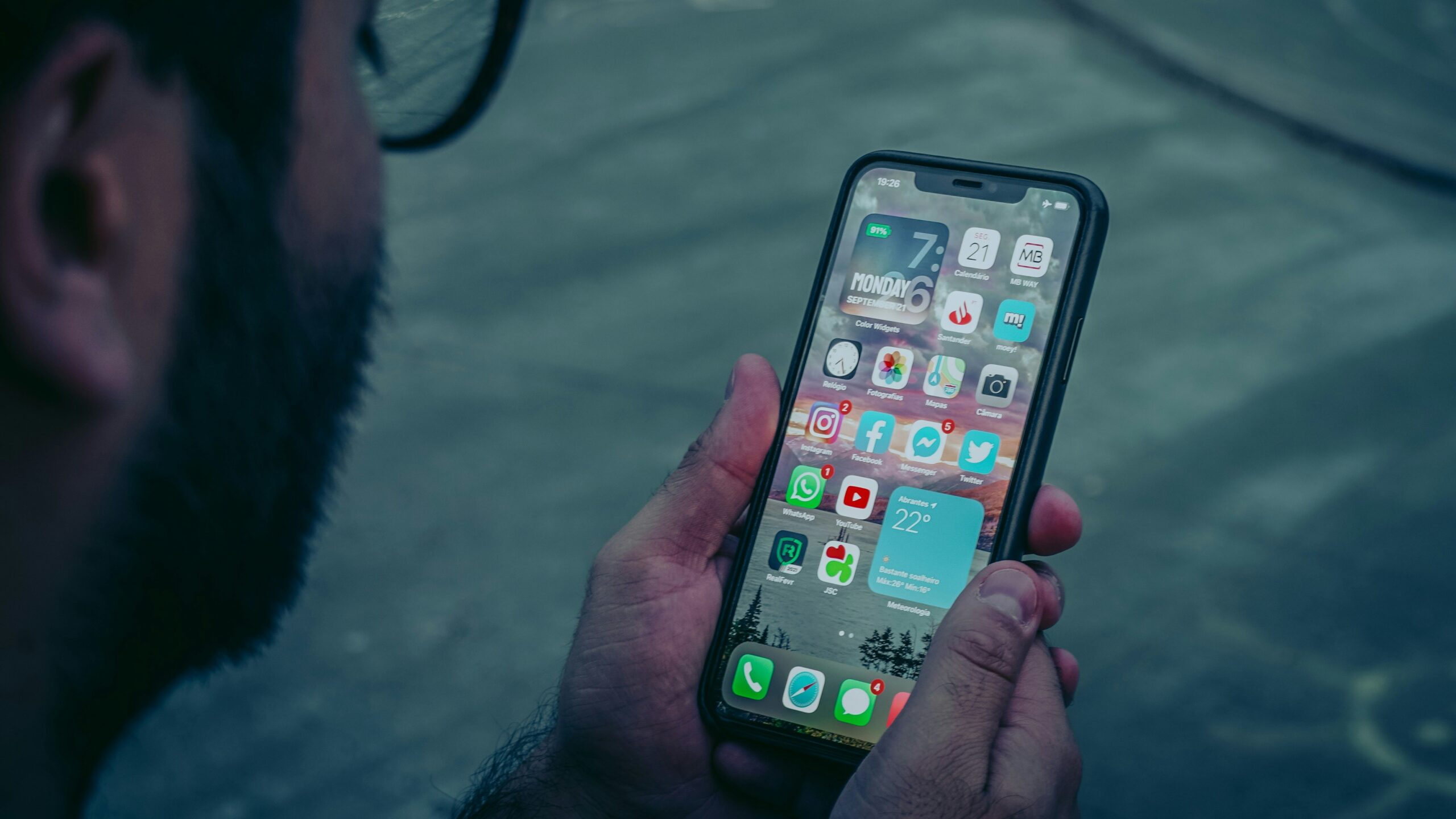iOS 27 intră &icirc;n linie dreaptă: Apple pregătește lansarea versiunii beta publice