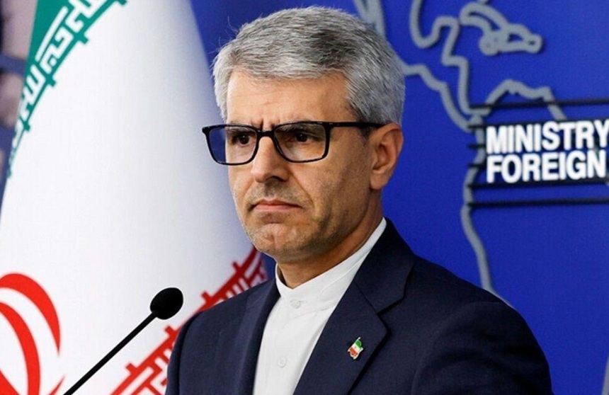 Iranul anunţă că a purtat o &rdquo;discuţie scurtă&rdquo; cu SUA despre dosarul nuclear iranian. &rdquo;Nu putem spune că au &icirc;nceput negocieri &icirc;n dosarul nuclear&rdquo;, a fost vorba despre &rdquo;prezentarea poziţiilor&rdquo;, subliniază Teheranul