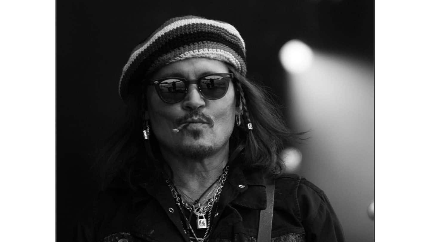 Johnny Depp, apariție surpriză la Comic-Con &icirc;n rolul lui Ebenezer Scrooge. Actorul și-a uimit fanii &icirc;n San Diego