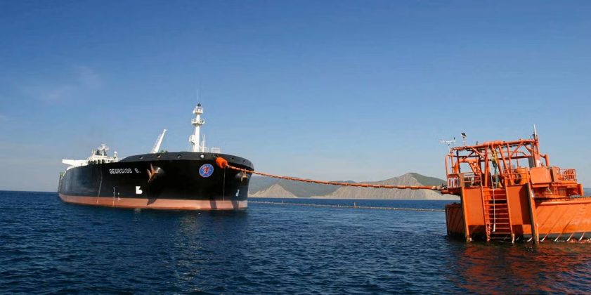 Kazahstanul, cea mai importantă sursă de petrol a Rom&acirc;niei, oprește livrările prin Marea Neagră după atacurile asupra petrolierelor care transportă țițeiul