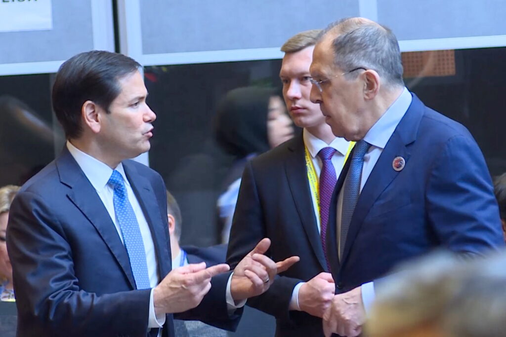 Lavrov &icirc;l avertizează pe Rubio &icirc;mpotriva livrărilor inacceptabile de arme din partea SUA către Ucraina