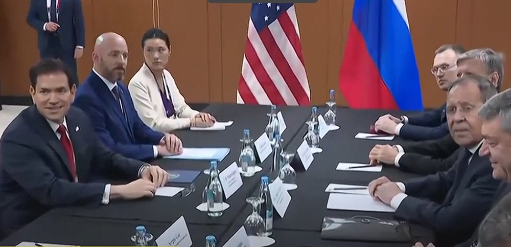 Lavrov și Rubio, față &icirc;n față la Manila. Miza discuțiilor dintre Rusia și SUA