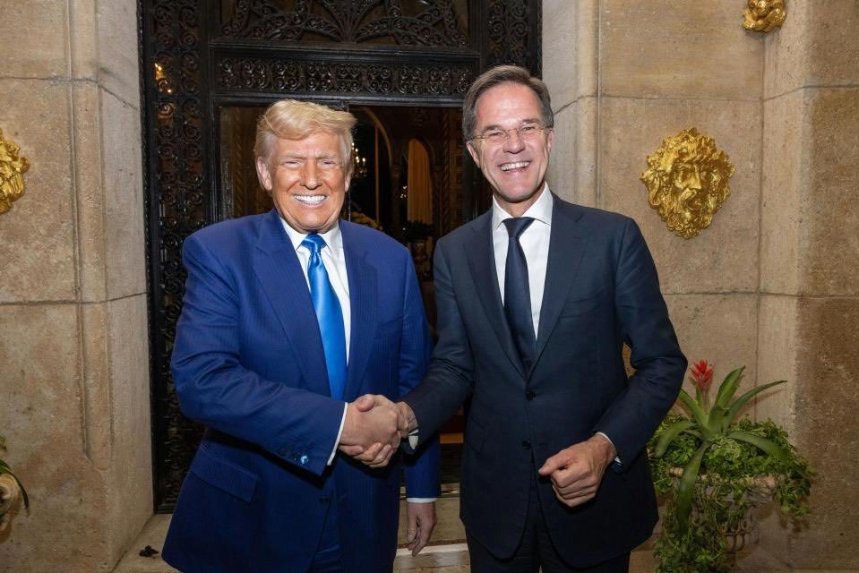 Mark Rutte, secretarul general al NATO, se &icirc;nt&acirc;lneşte cu Trump la Casa Albă &icirc;n &icirc;ncercarea de a atenua tensiunile &icirc;naintea summitului din iulie. Italia este nemulţumită de unele declaraţii făcute de şeful alianţei