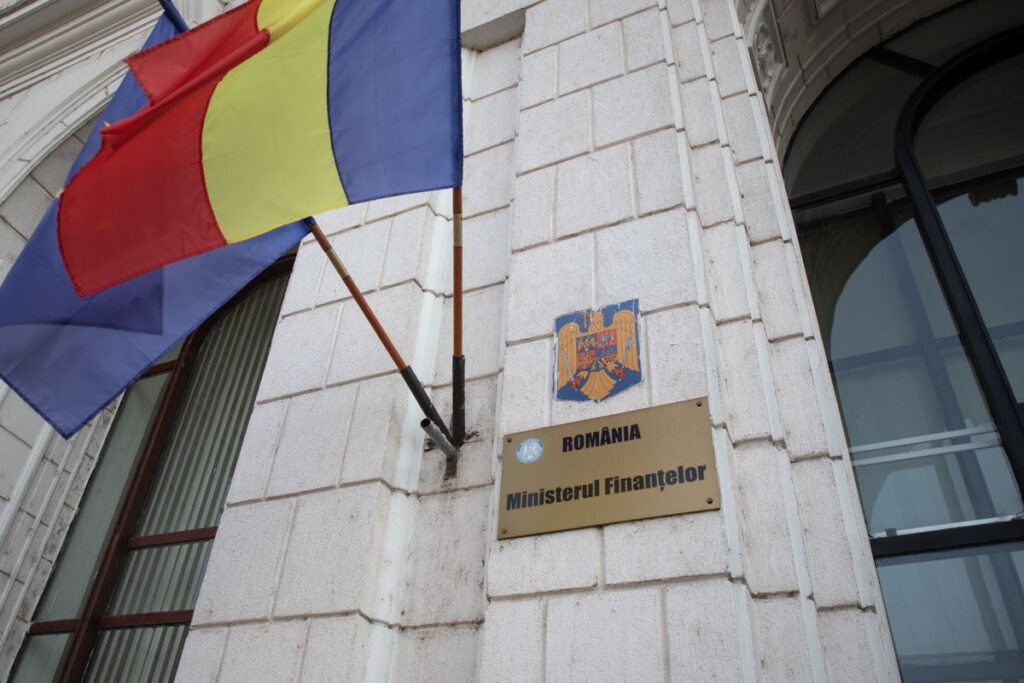 Ministerul Finanțelor a atras 934 de milioane de lei de la bănci printr-o emisiune de obligațiuni pe doi ani