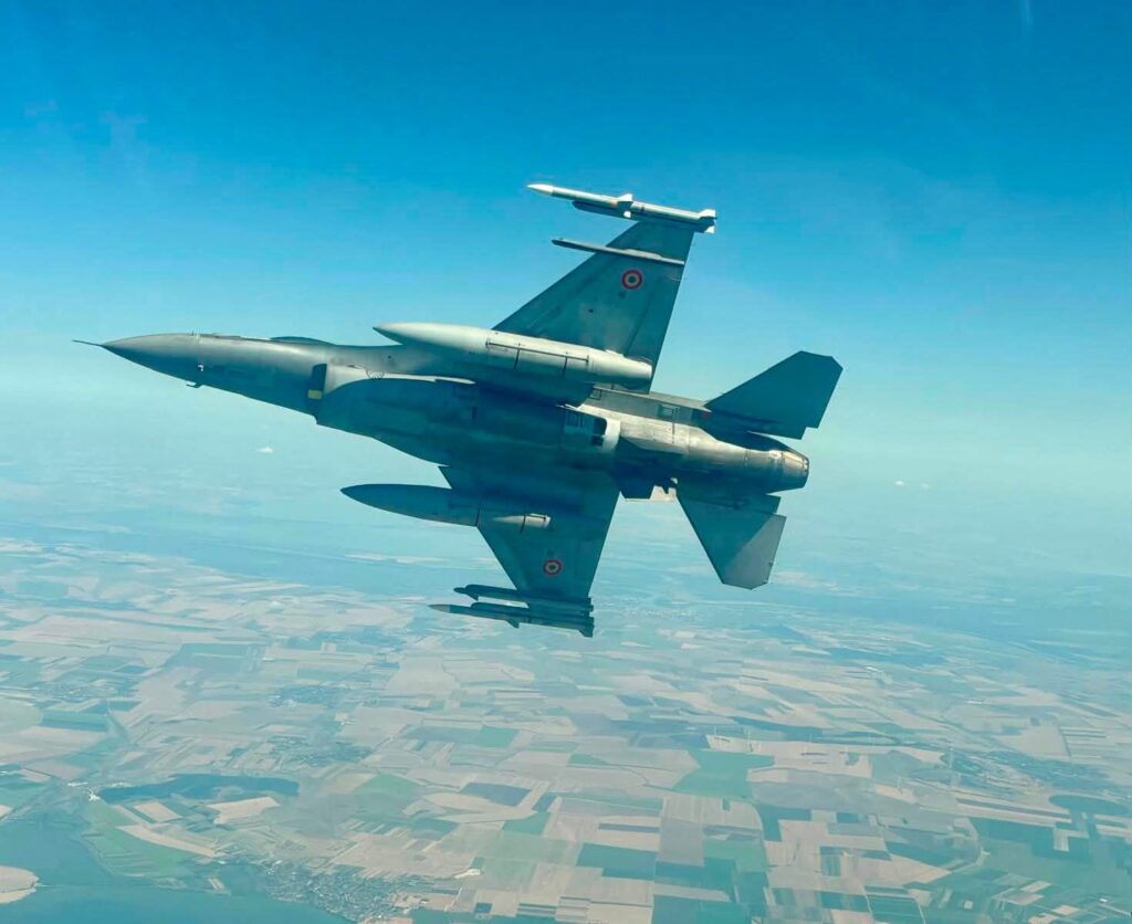 Ministrul Apărării, după ce 3 drone au fost dobor&acirc;te de piloții rom&acirc;ni: &rdquo;Pe malul celălalt al Dunării, miroase a praf de pușcă și se moare&rdquo; / &bdquo;&Icirc;ncep să se vadă consecințe indirecte la acestui război&rdquo;