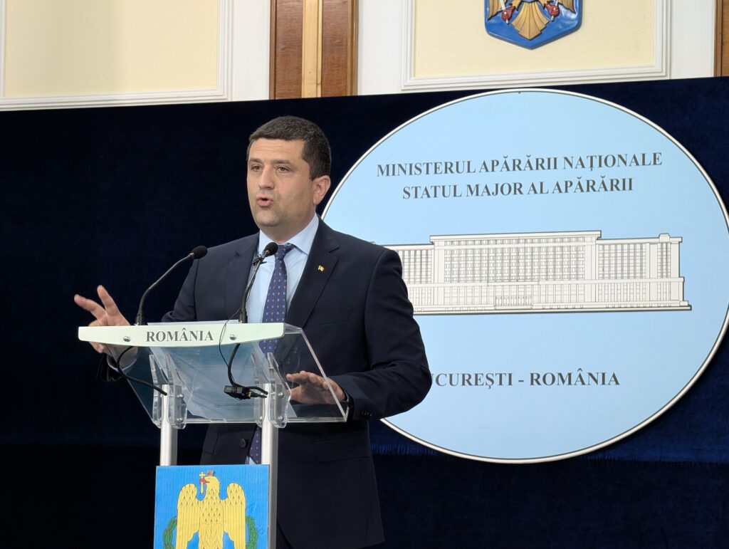 Ministrul Miruță, noi detalii privind drona interceptată duminică dimineața: A fost dobor&acirc;tă la 5 minute de la intrarea &icirc;n spațiul aerian al Rom&acirc;niei / Ce spune președintele Nicușor Dan