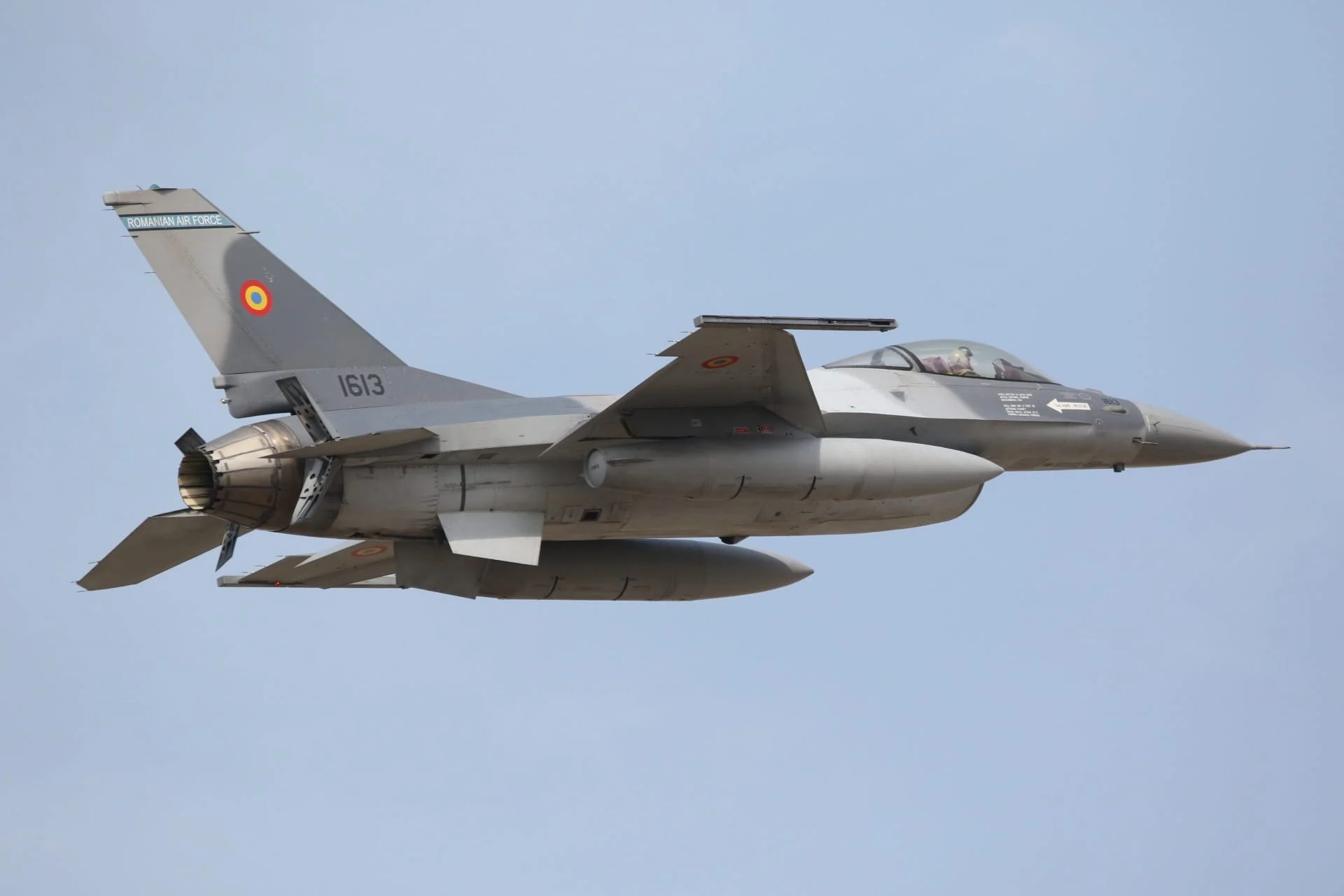 NATO, despre drona dobor&acirc;tă de armată, vineri dimineață: &bdquo;Drona a fost identificată prompt&rdquo;. Acțiunea, sub comanda și controlul Organizației