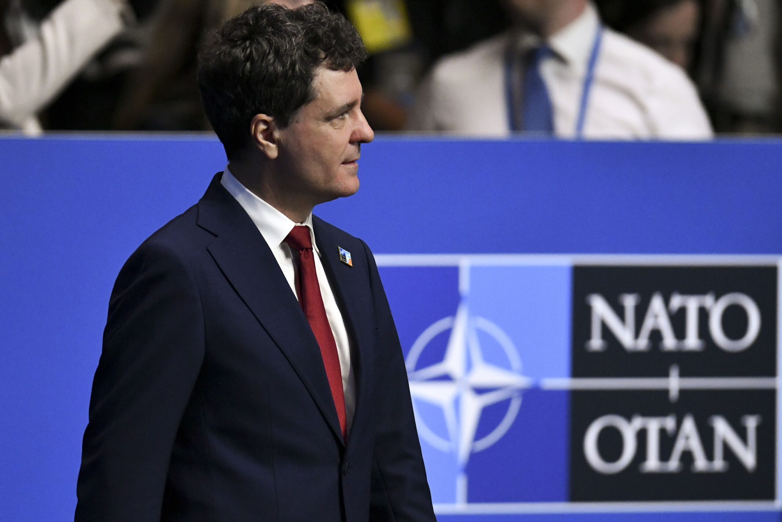 NATO extinde spre Est rețeaua strategică de conducte pentru combustibil. Rom&acirc;nia va primi 2,15 miliarde de euro din cea mai mare investiție logistică din istoria NATO