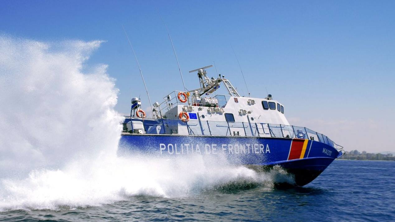 Navă cu mii de tone de GPL lovită &icirc;n Marea Neagră, &icirc;n apropierea coastelor Rom&acirc;niei. Nicușor Dan acuză indirect Rusia
